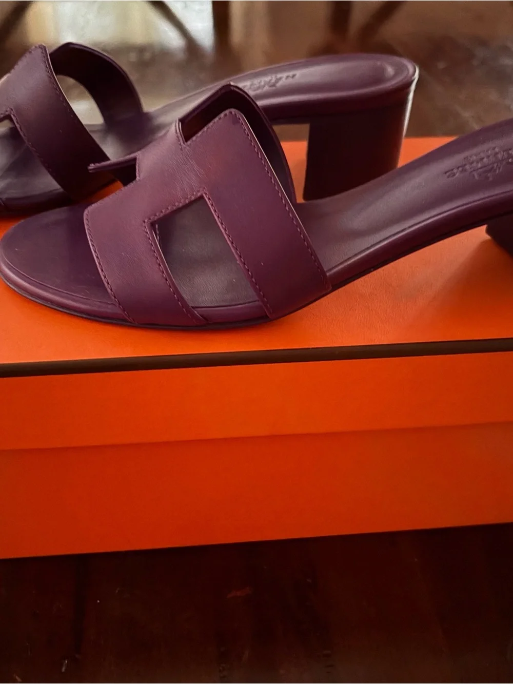 New Hermes Purple Leather Slide Sandals size 6.5 - Picture 2 of 5